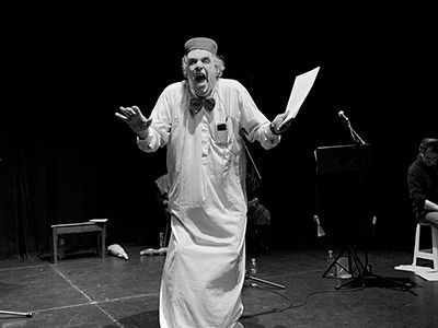 Radioteatro: UBÚ REY