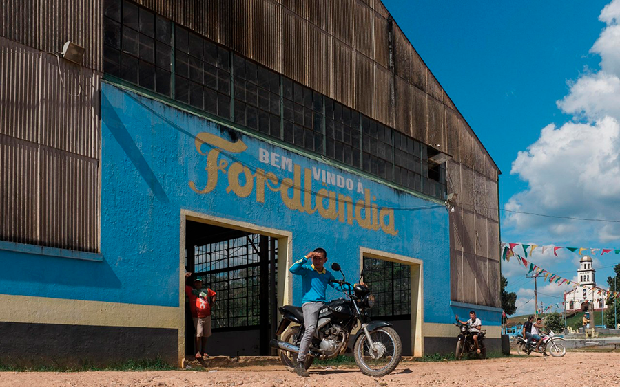 3×10 – Fordlandia